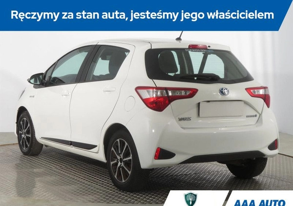 Toyota Yaris cena 58000 przebieg: 83212, rok produkcji 2018 z Torzym małe 106